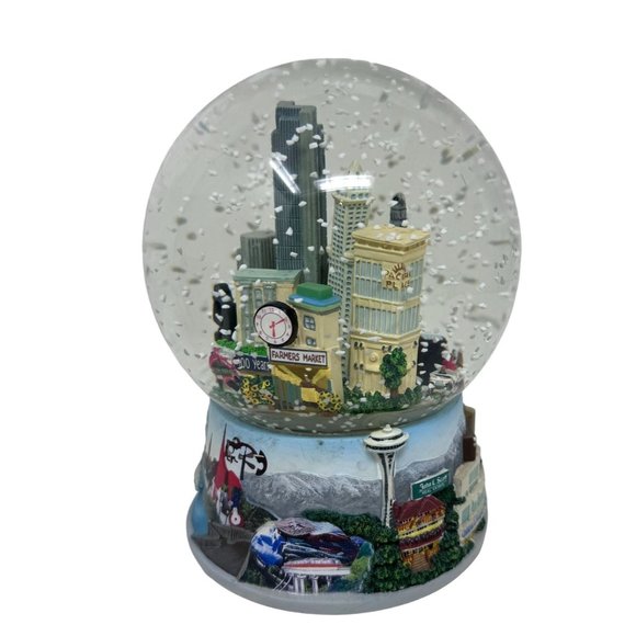 Seattle City Skyline Space Needle Musical Snowglobe Nutcracker Suite Tchaikovsky - Picture 1 of 9